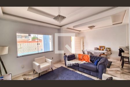 Sala de casa à venda com 5 quartos, 330m² em Vila da Penha, Rio de Janeiro