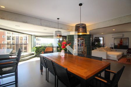 Sala  de apartamento à venda com 3 quartos, 248m² em Jardim Vitoria Regia, São Paulo