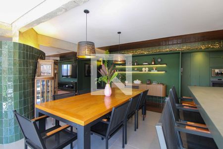 Sala  de apartamento à venda com 3 quartos, 248m² em Jardim Vitoria Regia, São Paulo