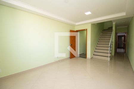 Sala de casa para alugar com 3 quartos, 116m² em Vila Carolina, São Paulo