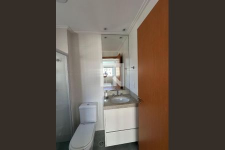 Banheiro de apartamento para alugar com 2 quartos, 65m² em Jardim Bela Vista, Santo André