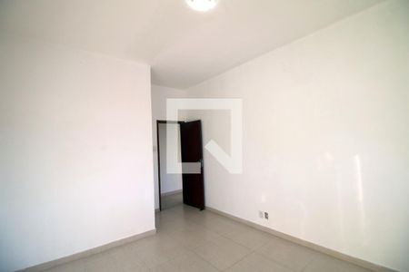 Quarto 1 de apartamento para alugar com 2 quartos, 204m² em Vista Alegre, Rio de Janeiro