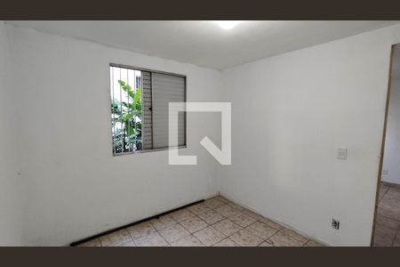 Quarto 2 de apartamento para alugar com 2 quartos, 45m² em Itaquera, São Paulo