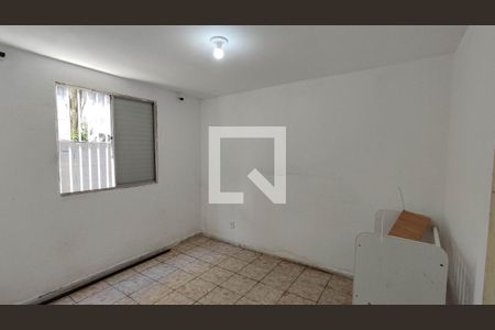 Quarto 1 de apartamento para alugar com 2 quartos, 45m² em Itaquera, São Paulo