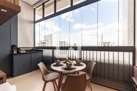 Sala de kitnet/studio para alugar com 1 quarto, 38m² em Consolação, São Paulo