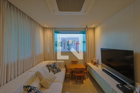 Apartamento à venda com 2 quartos, 144m² em Coracao de Jesus, Belo Horizonte