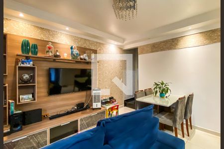 Sala  de casa à venda com 2 quartos, 68m² em Vila Lais, São Paulo