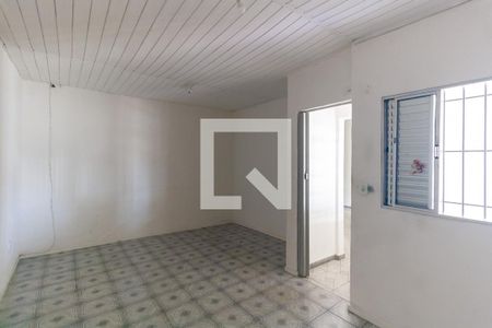 Quarto de casa para alugar com 1 quarto, 80m² em Vila Santa Clara, São Paulo