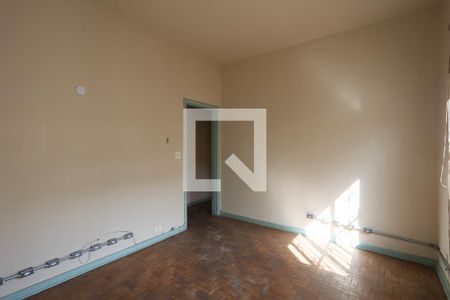 Sala  de casa à venda com 2 quartos, 400m² em Jardim Dona Sinha, São Paulo
