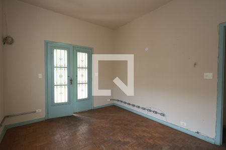 Sala  de casa à venda com 2 quartos, 400m² em Jardim Dona Sinha, São Paulo