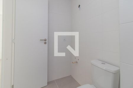 Banheiro de apartamento à venda com 1 quarto, 44m² em Menino Deus, Porto Alegre
