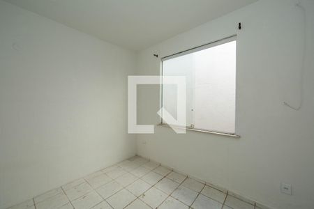 QUARTO1 de casa para alugar com 2 quartos, 40m² em João Pinheiro, Belo Horizonte