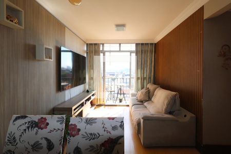 Sala de apartamento para alugar com 2 quartos, 55m² em Taboão, Diadema