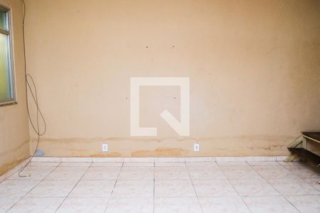 Casa para alugar com 2 quartos, 90m² em Nossa Senhora das Gracas, Nova Iguaçu