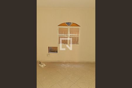 Quarto 2 de casa para alugar com 1 quarto, 120m² em Taquara, Duque de Caxias