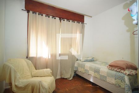 Quarto 1 de apartamento à venda com 3 quartos, 87m² em Vila Ipiranga, Porto Alegre