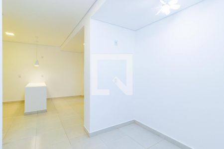 Sala/Quarto de casa para alugar com 1 quarto, 15m² em Jardim Peri, São Paulo