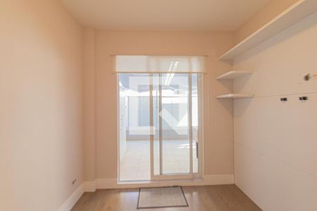 Suíte de apartamento para alugar com 1 quarto, 42m² em Rebouças, Curitiba
