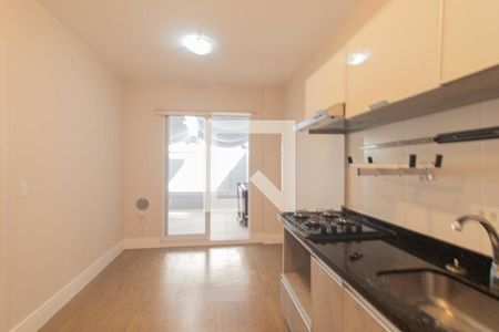 Sala/Cozinha de apartamento para alugar com 1 quarto, 42m² em Rebouças, Curitiba