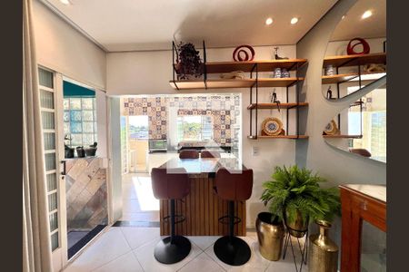 Cozinha de casa à venda com 4 quartos, 320m² em São Benedito, Belo Horizonte