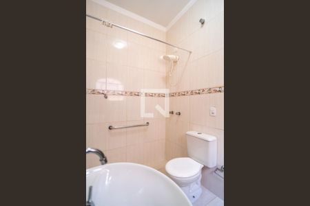 Banheiro da Suíte de casa para alugar com 3 quartos, 122m² em Jardim do Sol, Sorocaba