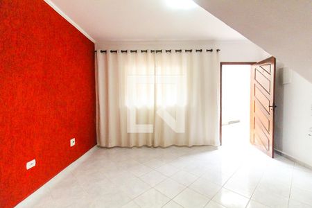 Sala de casa de condomínio para alugar com 2 quartos, 68m² em Cidade Líder, São Paulo