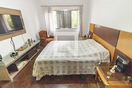 Suíte 1 de casa para alugar com 4 quartos, 280m² em Vila Bertioga, São Paulo