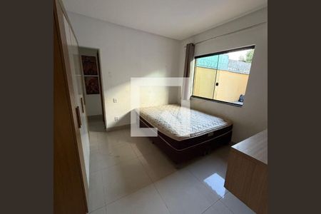 Quarto de casa para alugar com 4 quartos, 400m² em Vila Brasilia, Goiânia