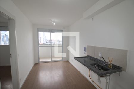 Sala / Cozinha de apartamento para alugar com 2 quartos, 35m² em Parada Inglesa, São Paulo