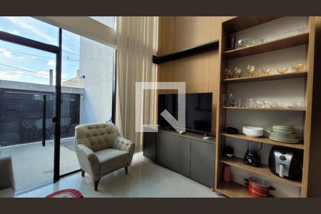 Sala de casa para alugar com 2 quartos, 155m² em Vila Vermont, Itaquaquecetuba