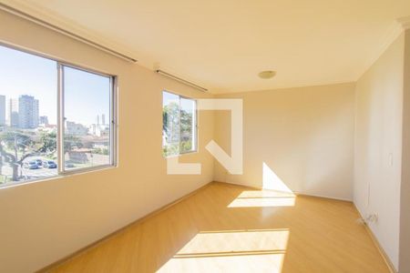 Sala de apartamento para alugar com 3 quartos, 67m² em Novo Mundo, Curitiba