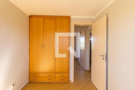 Quarto 1 de apartamento para alugar com 3 quartos, 67m² em Novo Mundo, Curitiba
