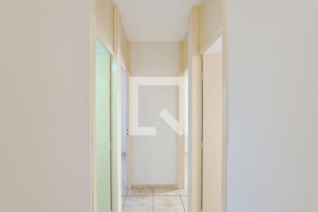 corredor de apartamento para alugar com 3 quartos, 66m² em Baeta Neves, São Bernardo do Campo