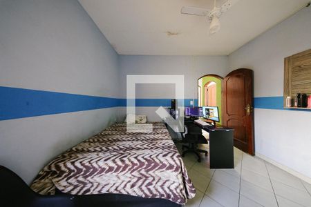 Quarto de casa para alugar com 3 quartos, 330m² em Jardim Santo Antonio, São Paulo
