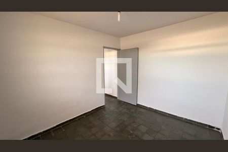 Quarto 2 de casa para alugar com 2 quartos, 52m² em Jardim América, Goiânia