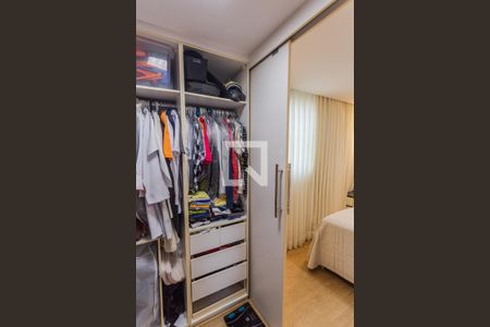 Closet da Suíte de apartamento à venda com 3 quartos, 123m² em Cidade Nova, Belo Horizonte