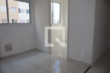 Sala de apartamento para alugar com 2 quartos, 32m² em Parque São Lourenço, São Paulo