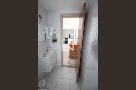 Banheiro de apartamento para alugar com 1 quarto, 40m² em Monte Castelo, São José dos Campos