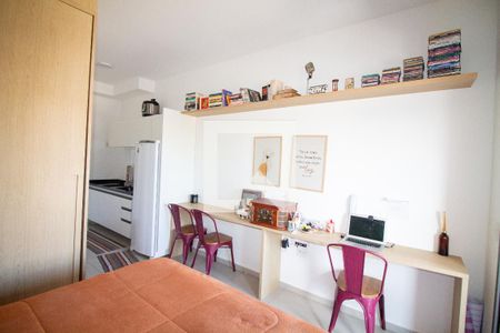 Sala / Quarto - Studio de kitnet/studio à venda com 1 quarto, 28m² em Santo Amaro, São Paulo