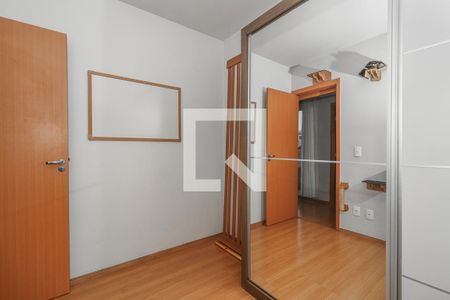 Quarto de apartamento para alugar com 2 quartos, 49m² em Santa Fe, Porto Alegre