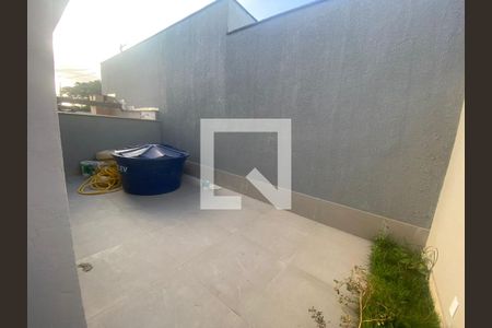 Casa para alugar com 2 quartos, 93m² em Jardim Atlântico Central, Maricá