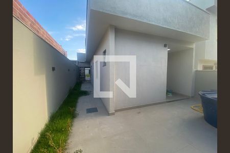 Casa para alugar com 2 quartos, 93m² em Jardim Atlântico Central, Maricá