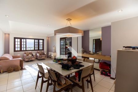 Casa de Condomínio para alugar com 4 quartos, 260m² em Engenho do Mato, Niterói