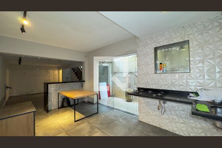 Cozinha de casa à venda com 3 quartos, 140m² em Santo Amaro, São Paulo