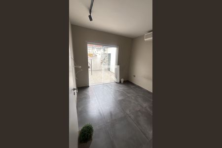 Sala de casa para alugar com 2 quartos, 140m² em Santo Amaro, São Paulo