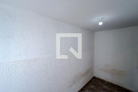 Quarto de casa para alugar com 2 quartos, 40m² em Vila Carioca, São Paulo
