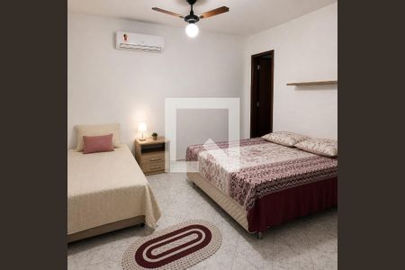 Quarto de casa para alugar com 4 quartos, 500m² em Camburi, Maricá