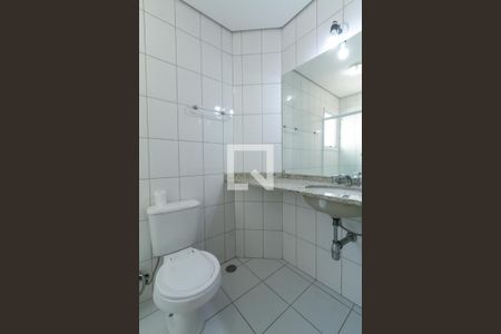 Banheiro da Suíte de apartamento para alugar com 2 quartos, 80m² em Baeta Neves, São Bernardo do Campo