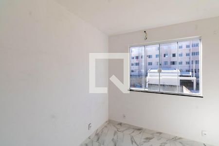 Quarto 1 de casa para alugar com 2 quartos, 80m² em Campo Grande, Rio de Janeiro