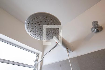 Banheiro de apartamento à venda com 1 quarto, 45m² em Pompeia, São Paulo